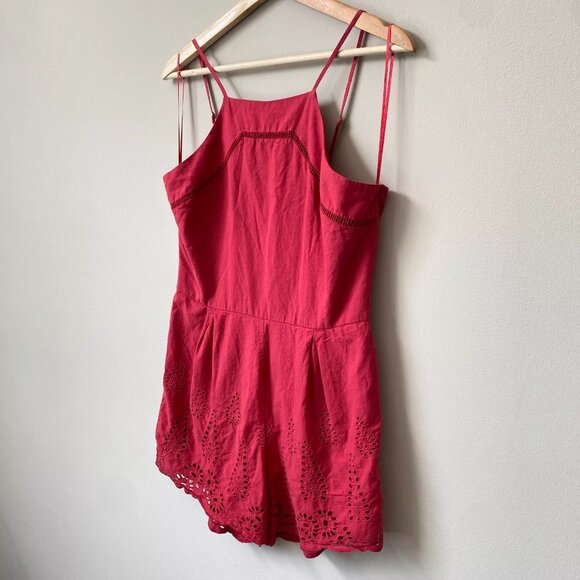 Blue Rain Women's Medium Sleeveless High Neck Boho Eyelet Scalloped Red Romper - Picture 9 of 11